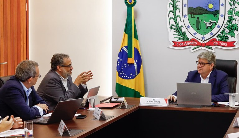 WhatsApp Image 2025-09-23 at 17.40.33.jpeg