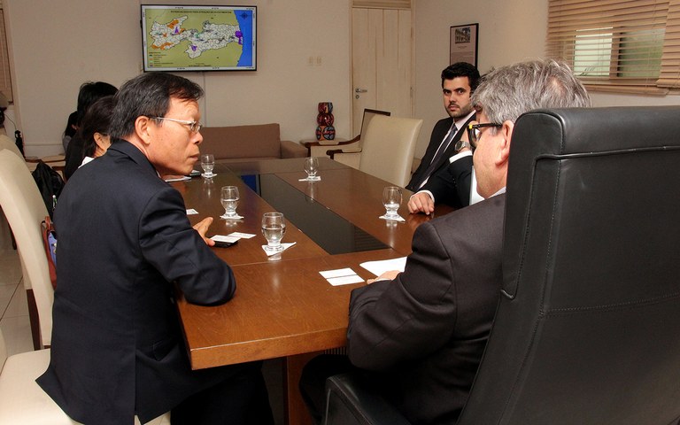 embaixador de Taiwan foto francisco frança secom pb (11).JPG