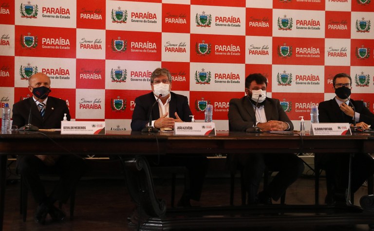 Lançamento do Protocolo da Educação-Francisco França8.jpg