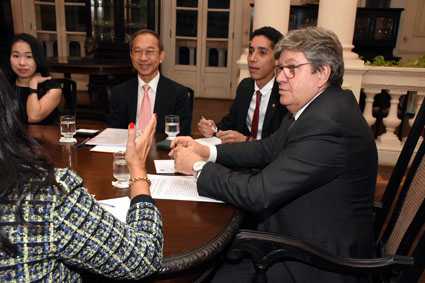 29.03.19 Joao Azevedo_audiência com o embaixador da Tailândia_andre lucio (9)_1.JPG