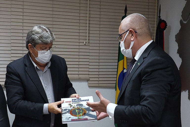 Embaixador do Azerbaijao Sr Elkhan Polukhov Foto Francisco França (13).JPG
