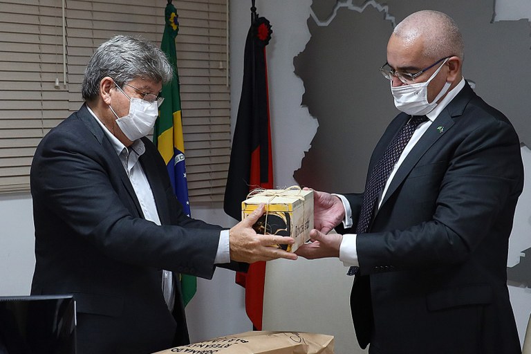 Embaixador do Azerbaijao Sr Elkhan Polukhov Foto Francisco França (14).JPG