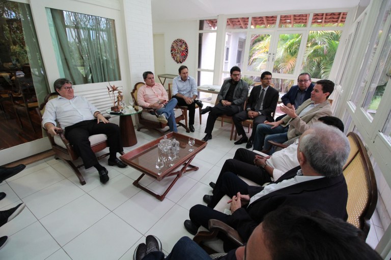 reunião-bancada-foto Francisco França3.JPG