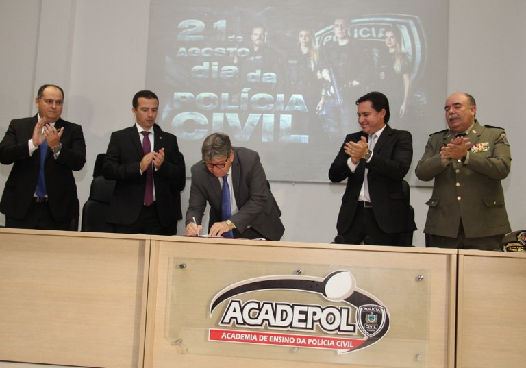 criacao delegacias-foto Francisco França4.jpg