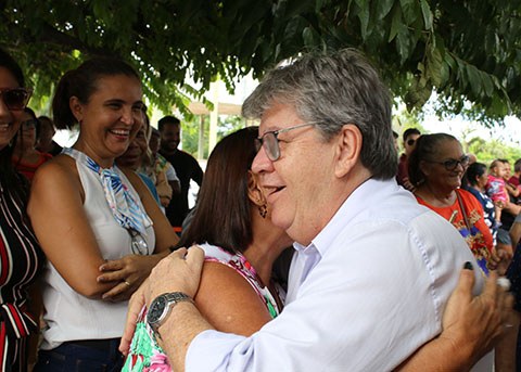 15_04_19 Assinatura da ordem de serviço da adutora da vila Regina em Rio Tinto Francisco França (5).JPG