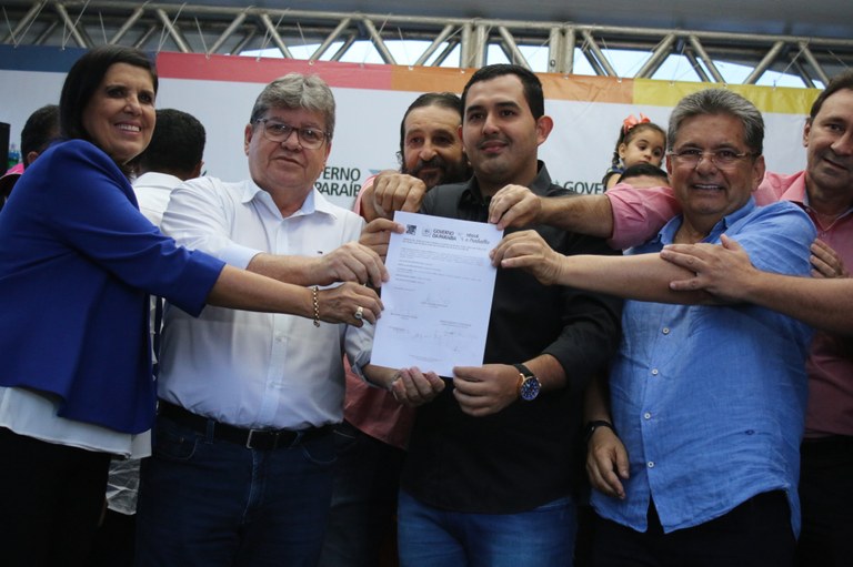 <built-in function id>