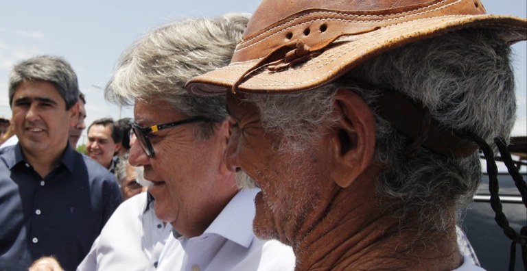 13.09.19 joaoazevedo_assinatura_ordem_servico_estrada_juarezeirinho__fotos francisco franca (23).jpg