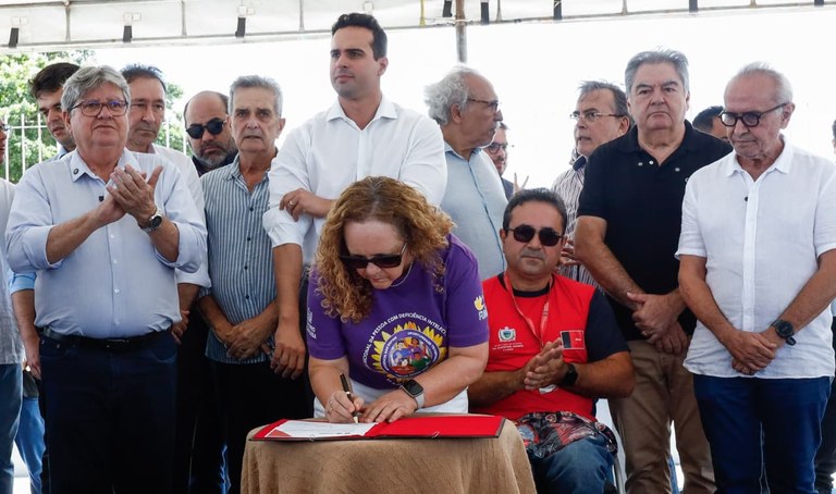 WhatsApp Image 2025-08-22 at 13.38.12-3.jpeg