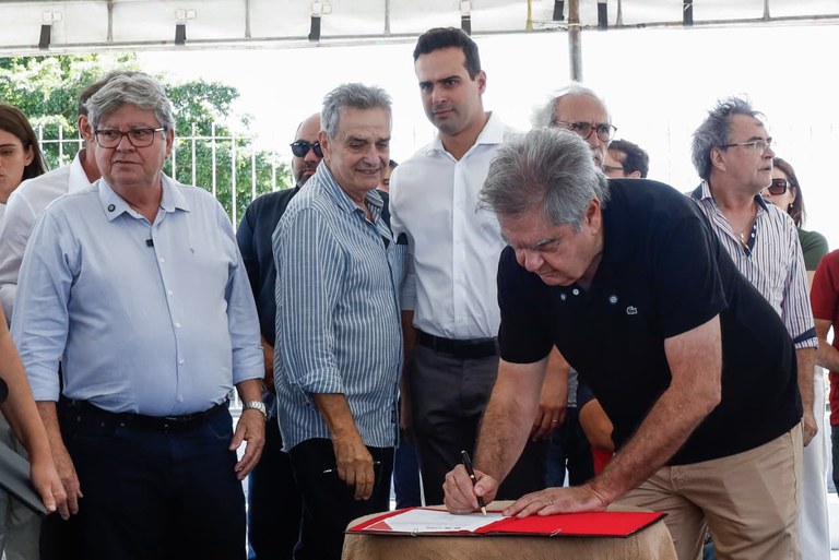 WhatsApp Image 2025-08-22 at 13.38.14.jpeg