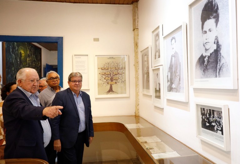 WhatsApp Image 2025-09-08 at 21.13.58-3.jpeg