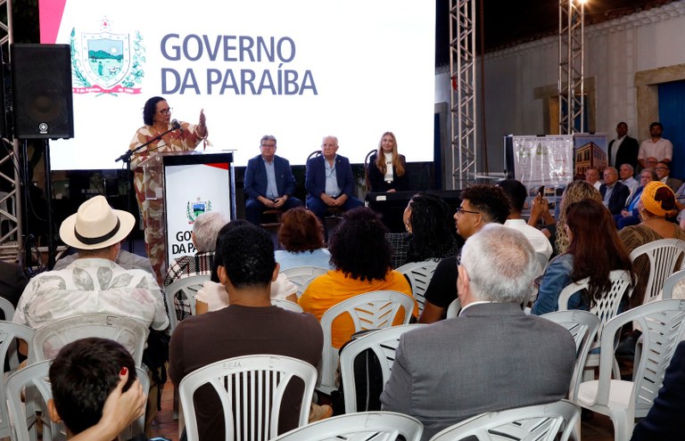 WhatsApp Image 2025-09-08 at 21.14.01-2.jpeg