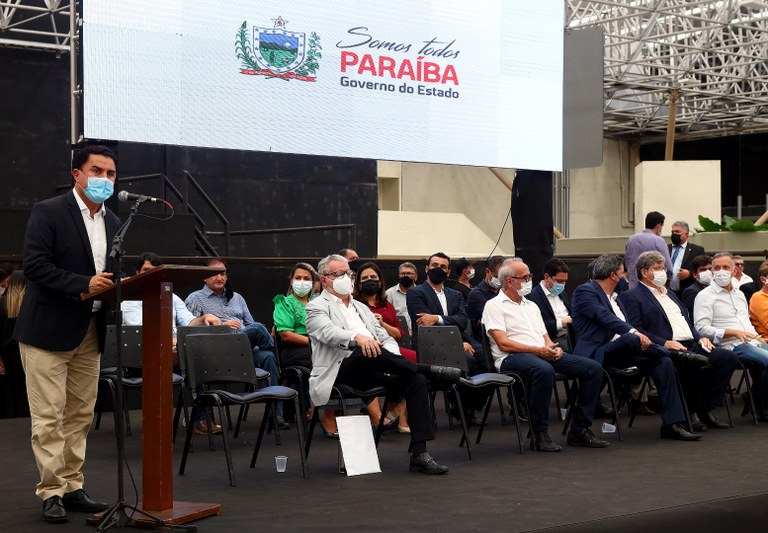 Autorizaçao de Pavimentaçao Urbanas na PB Foto Francisco França Secom PB (22).JPG
