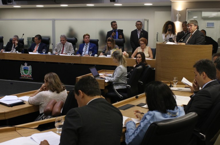 joao abertura dos trabalho da ALPB 2019 foto francisco franca (4).jpg