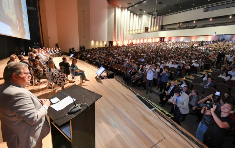 DSC_7751~2.JPG