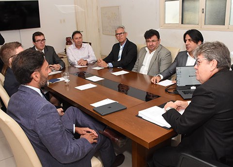 PORTAL 07_03_19 Governador recebe visita do Embaixador do Reino Unido Vijay Rangarajan (2).jpg PORTAL 07_03_19 Governador recebe visita do Embaixador do Reino Unido Vijay Rangarajan (2).jpg
