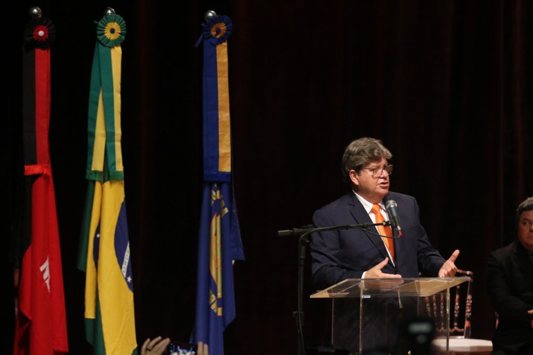 posse-joão azevêdo11 - foto Francisco França.JPG