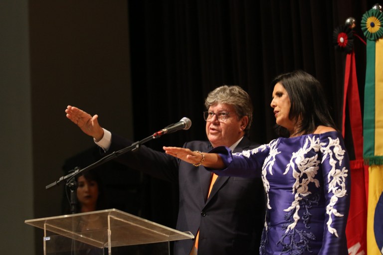 posse-joão azevêdo14 - foto Francisco França.JPG