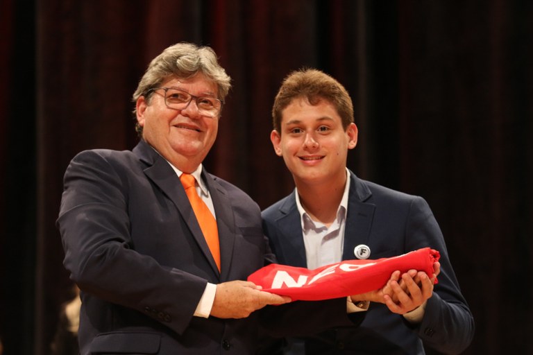 posse-joão azevêdo8 - foto Francisco França.JPG