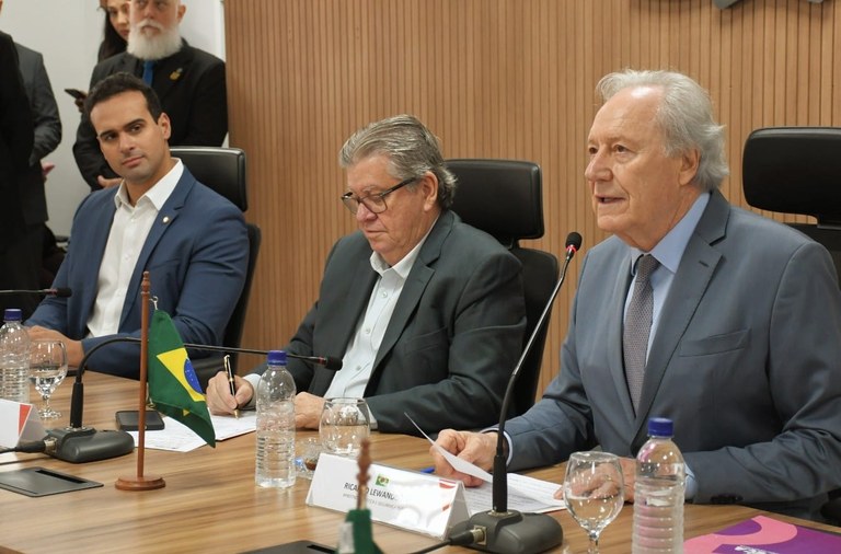 WhatsApp Image 2025-12-05 at 15.03.49.jpeg