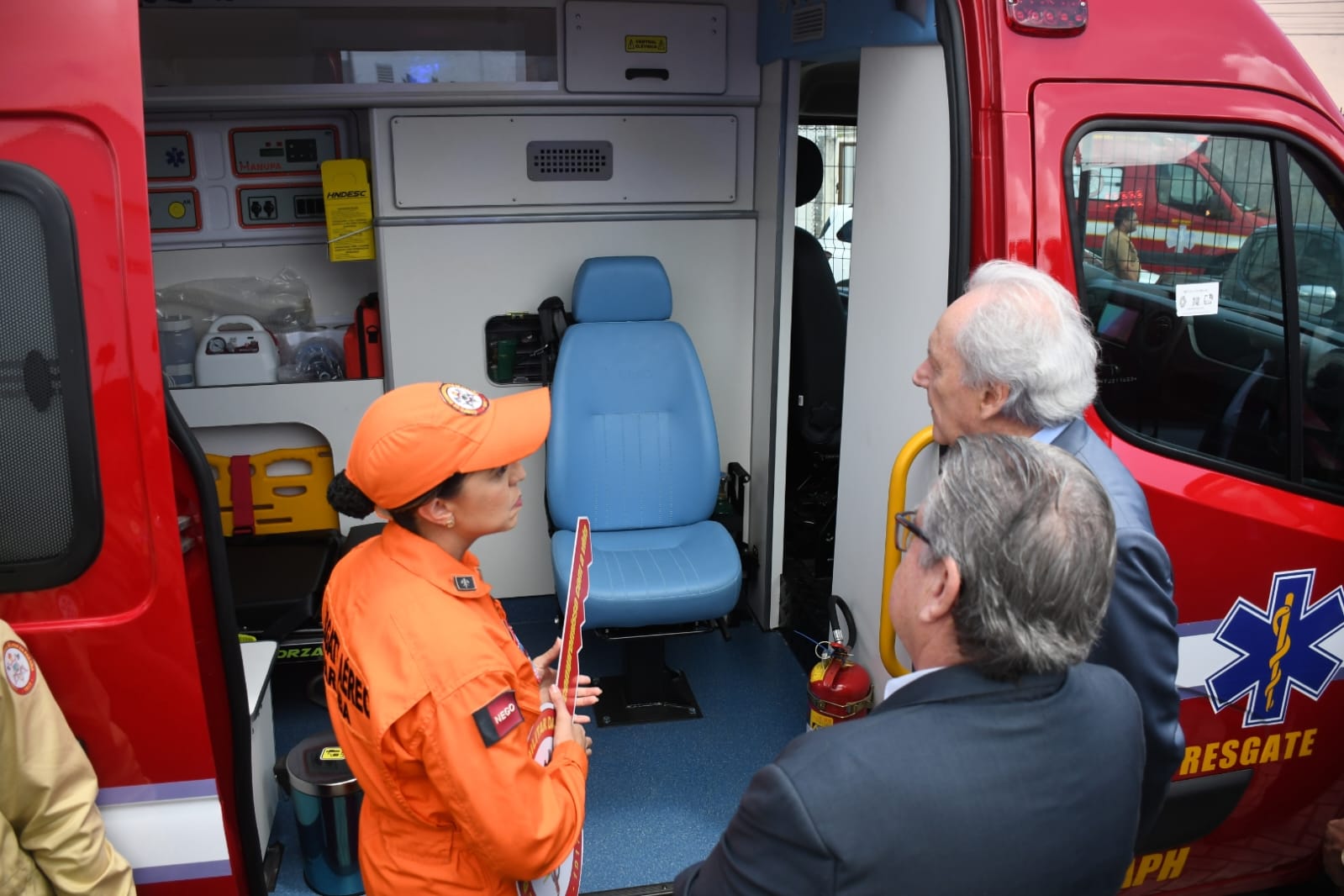 WhatsApp Image 2025-12-05 at 15.04.56-3.jpeg