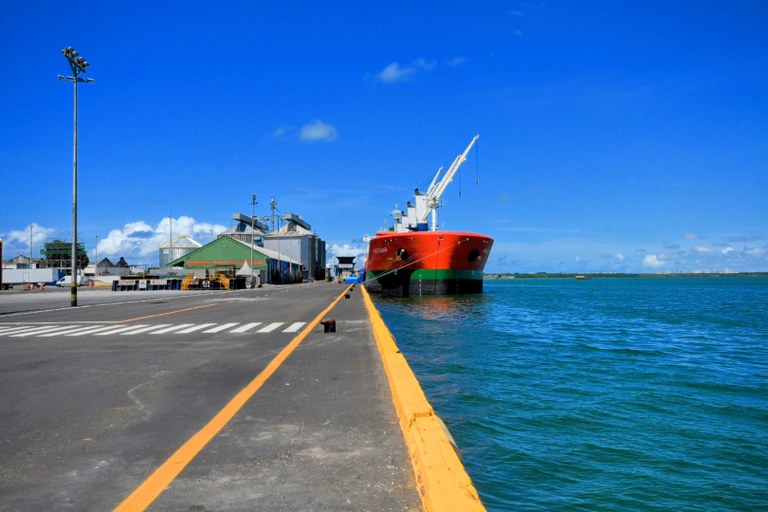 DSC_8828~2.JPG