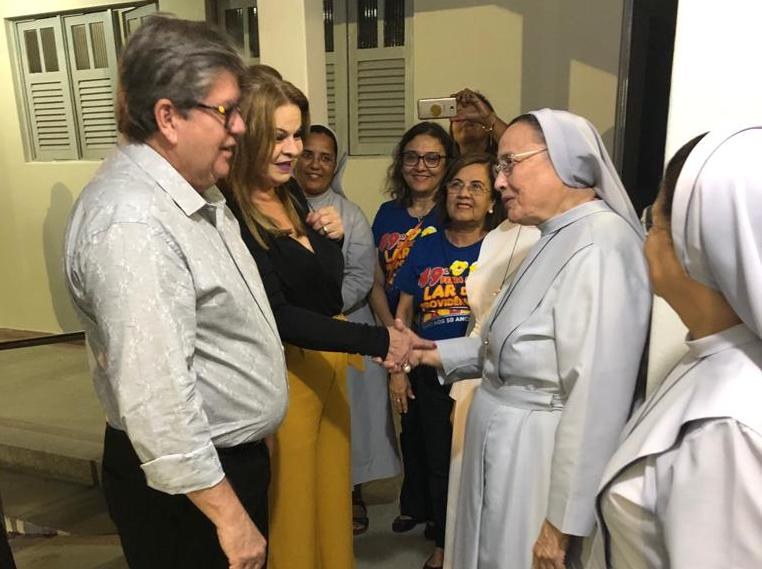 visita lar da providência3-crop.jpg