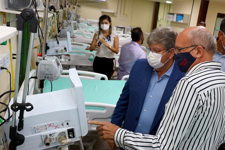 Entrega de Respiradores no Trauma de JP Foto Francisco França Secom PB (15).JPG