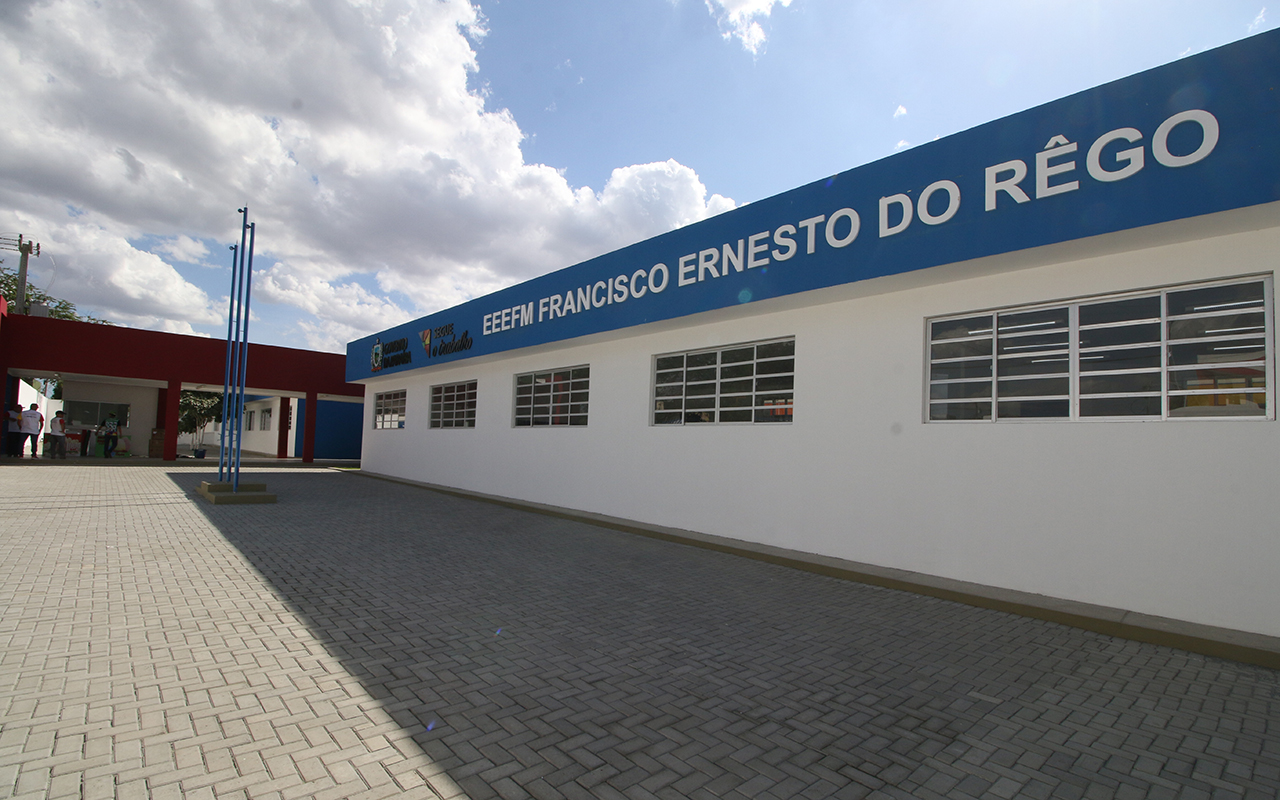 joao azevedo entrega obras em queimadas_foto francisco franca (9).JPG