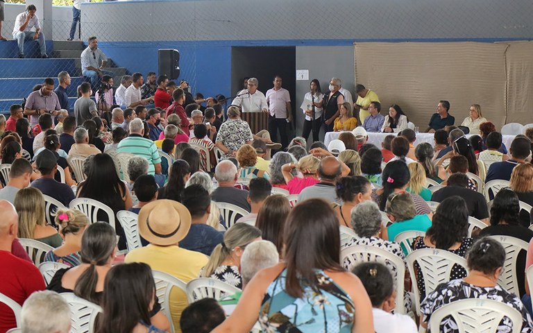 joao cehap entrega de 100 escrituras em rio tinto foto francisco franca (27).JPG