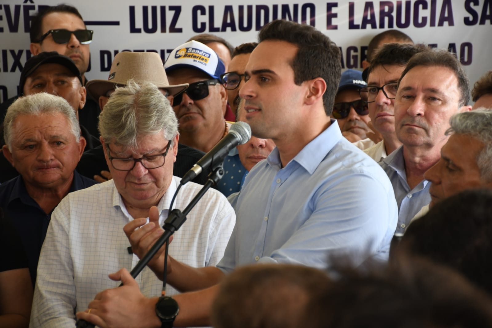 WhatsApp Image 2025-12-08 at 15.33.57-2.jpeg