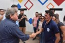 Governador inaugura ginásio da Escola SESQUICENTENÁRIO (3).JPG