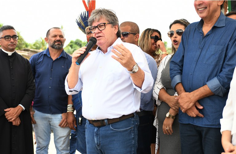 joao entrega obras de pavimentacao de marcacao_foto jose marques (9).JPG