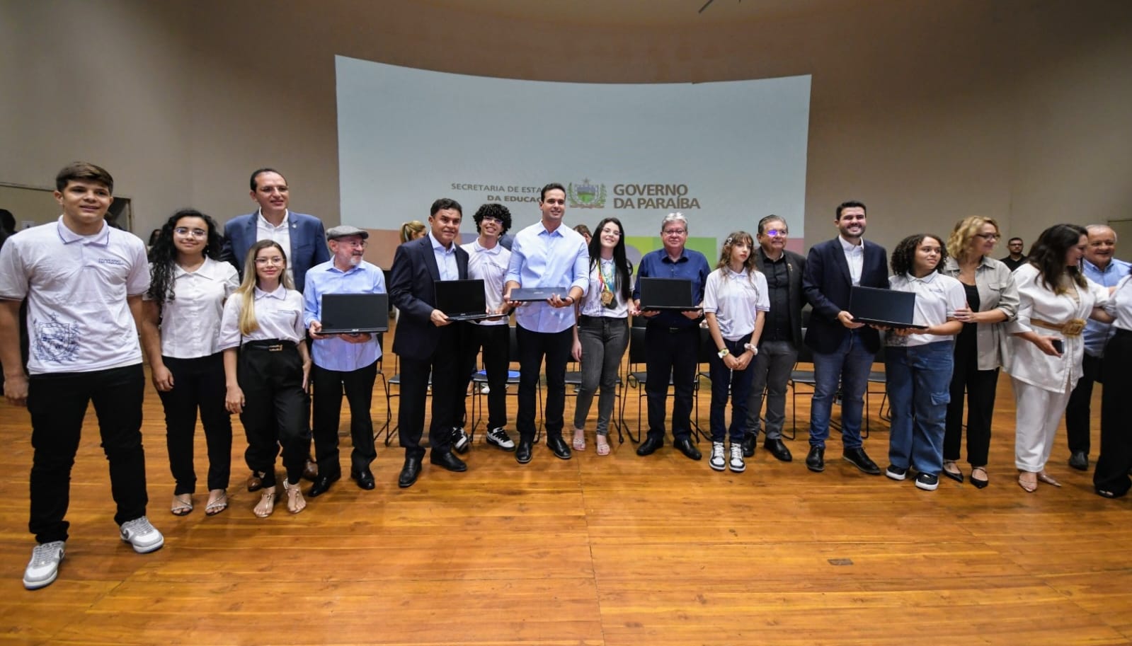 WhatsApp Image 2026-01-14 at 13.27.05-2.jpeg