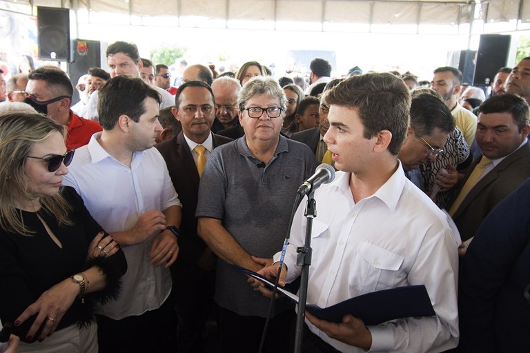 Inauguração de Escola e Piancó (11).JPG