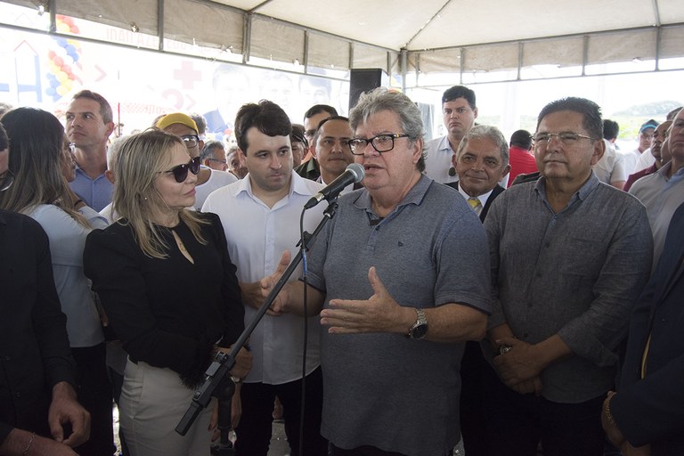 Inauguração de Escola e Piancó (20).JPG
