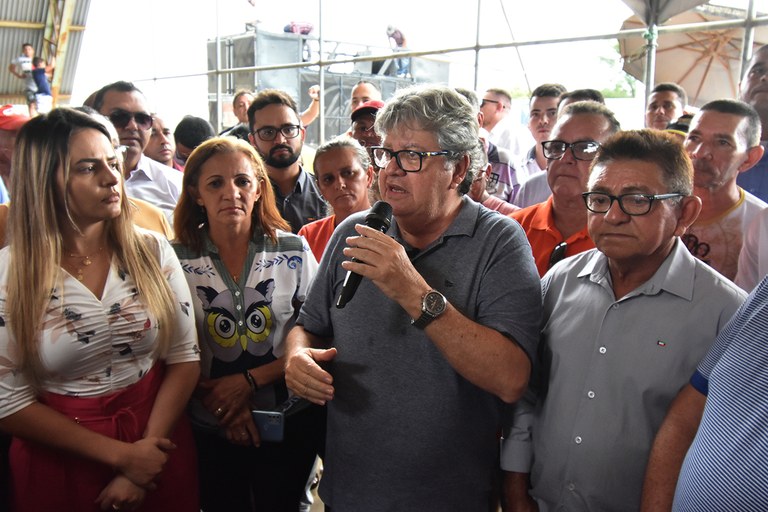 Visita a reforma de ginásio e inauguração de Quadra de esporte (8).JPG