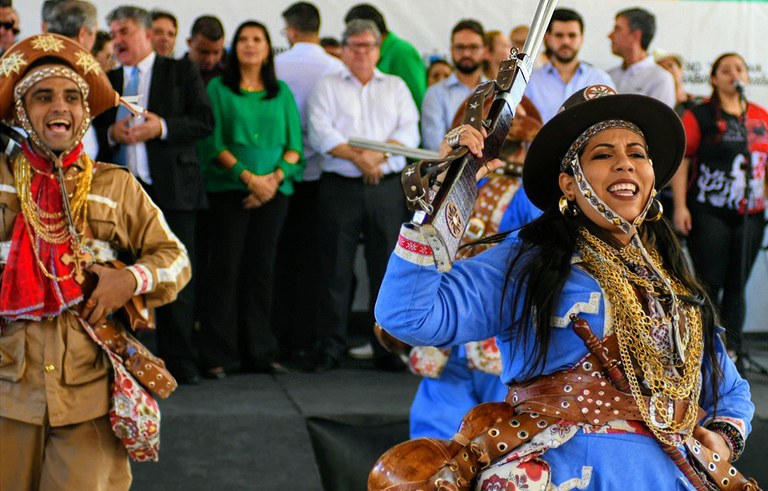 joao inaugura reforma do estadual de  jaguaribe_foto jose marques (7).JPG