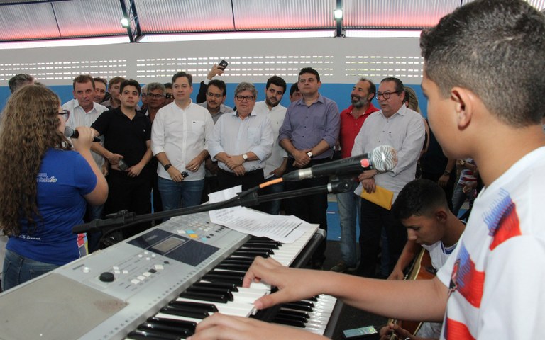 joao inaugura ecit prof crispim coelho foto francisco franca (40).JPG