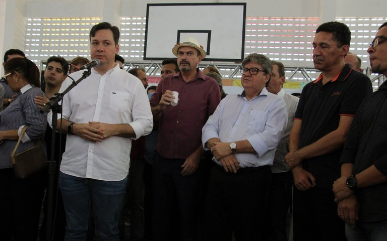 joao inaugura ecit prof crispim coelho foto francisco franca (60).JPG