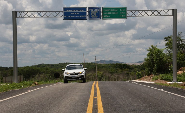 joao azevedo inaugura em lastro PB 383 divisa RN 1 foto francisco franca (4).JPG