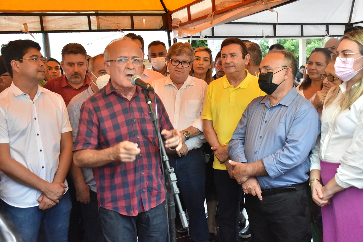 Governador inaugura Travesia Urbana (14).JPG