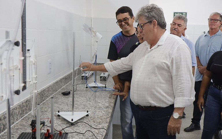 joao reforma de escola e ginasio sossego foto francisco franca (7).JPG