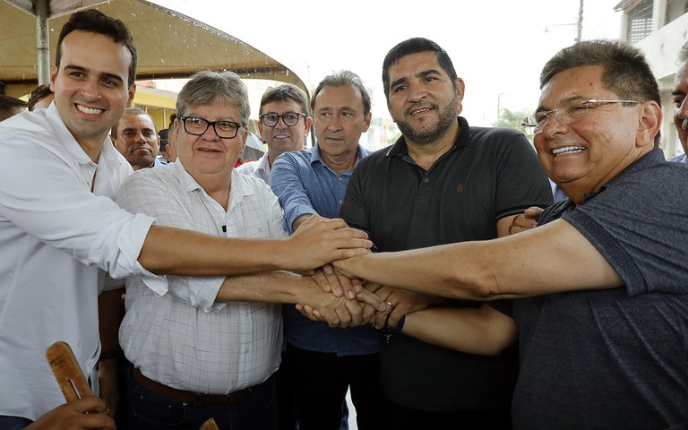 joao entrega obras em nova floresta foto francisco franca (10).JPG