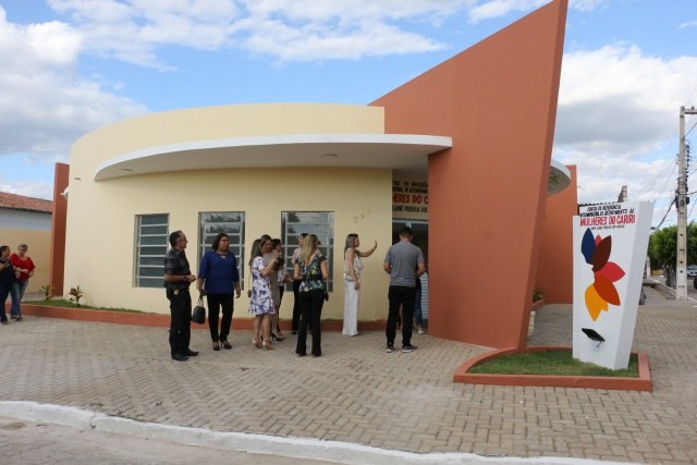 inauguração-centro-mulher-foto Francisco França1.JPG