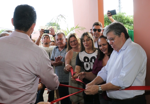 inauguração-centro-mulher-foto Francisco França6.jpg