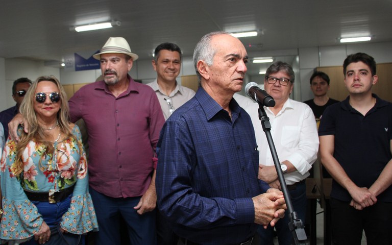 Joao inaugura ciretran de cajazeiras foto francisco franca (24).JPG