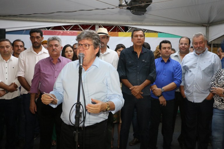 escola-capim-foto Francisco França 13.JPG