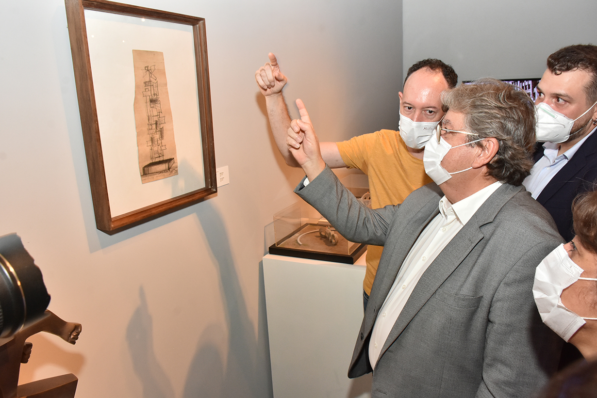 Governador Inauguma o Memorial Abelardo Da Hora (24) - Cópia.JPG