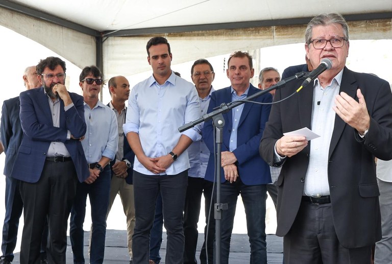 WhatsApp Image 2025-12-18 at 14.07.14-4.jpeg