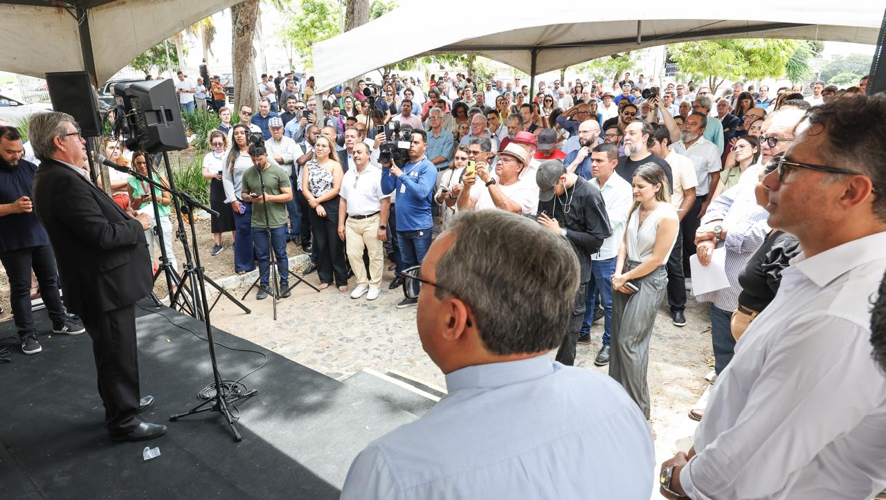 WhatsApp Image 2025-12-18 at 14.07.14-7.jpeg